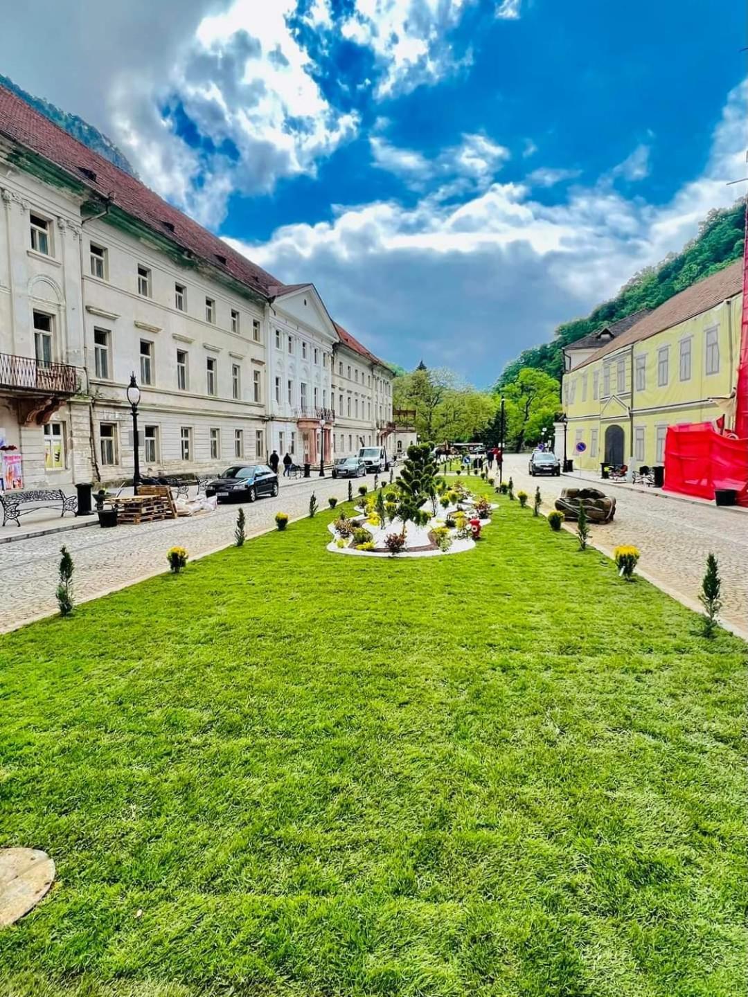 Casa Anne Hotell Băile Herculane Exteriör bild